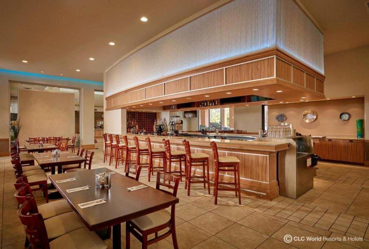 Upscale 2Br Lakefront Townhome - Private Hot Tub! Orlando Exterior photo
